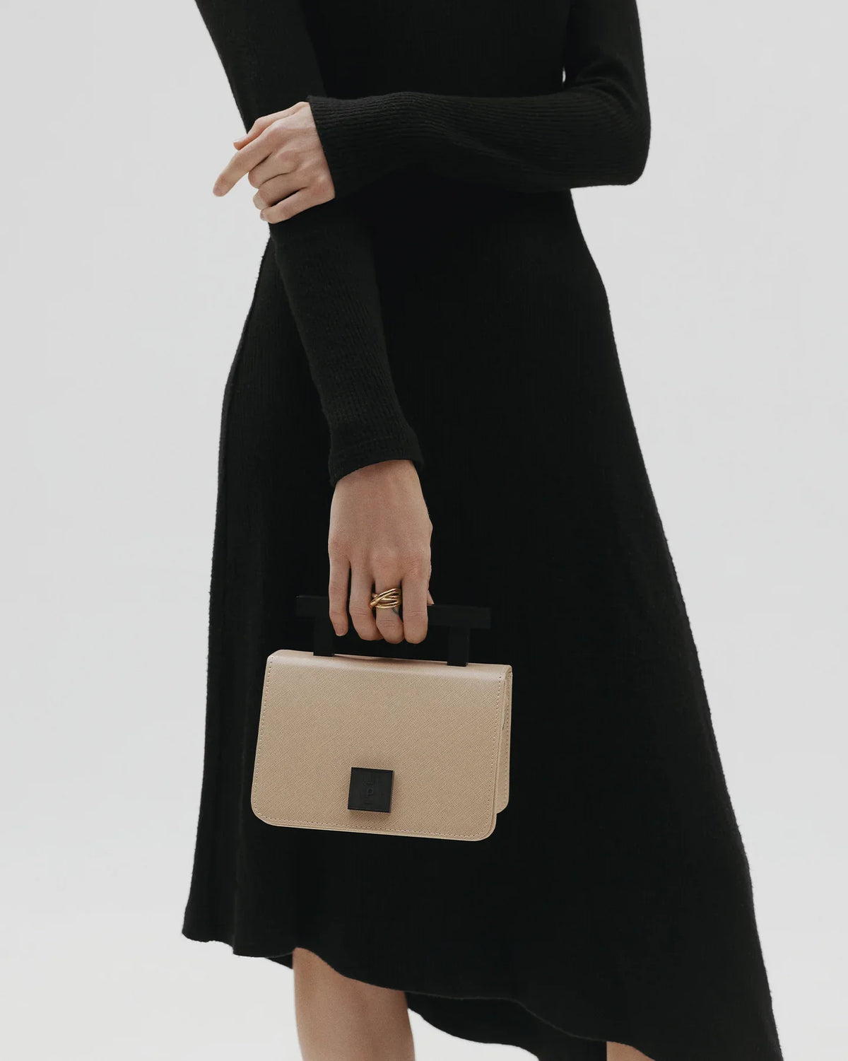 3bagb (Beige)