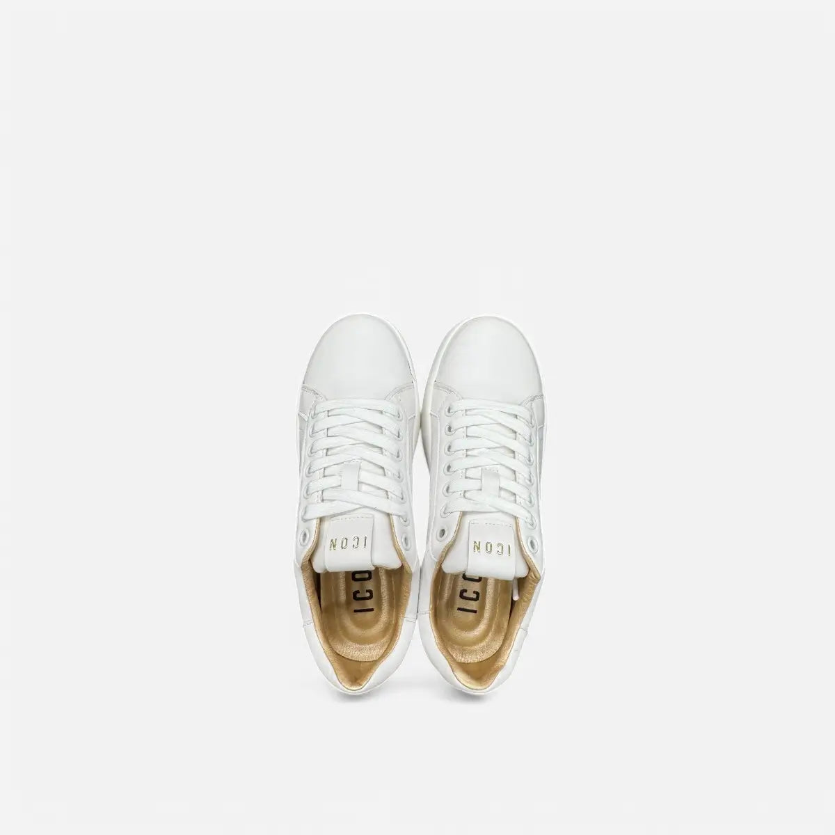Low Sneakers Logo