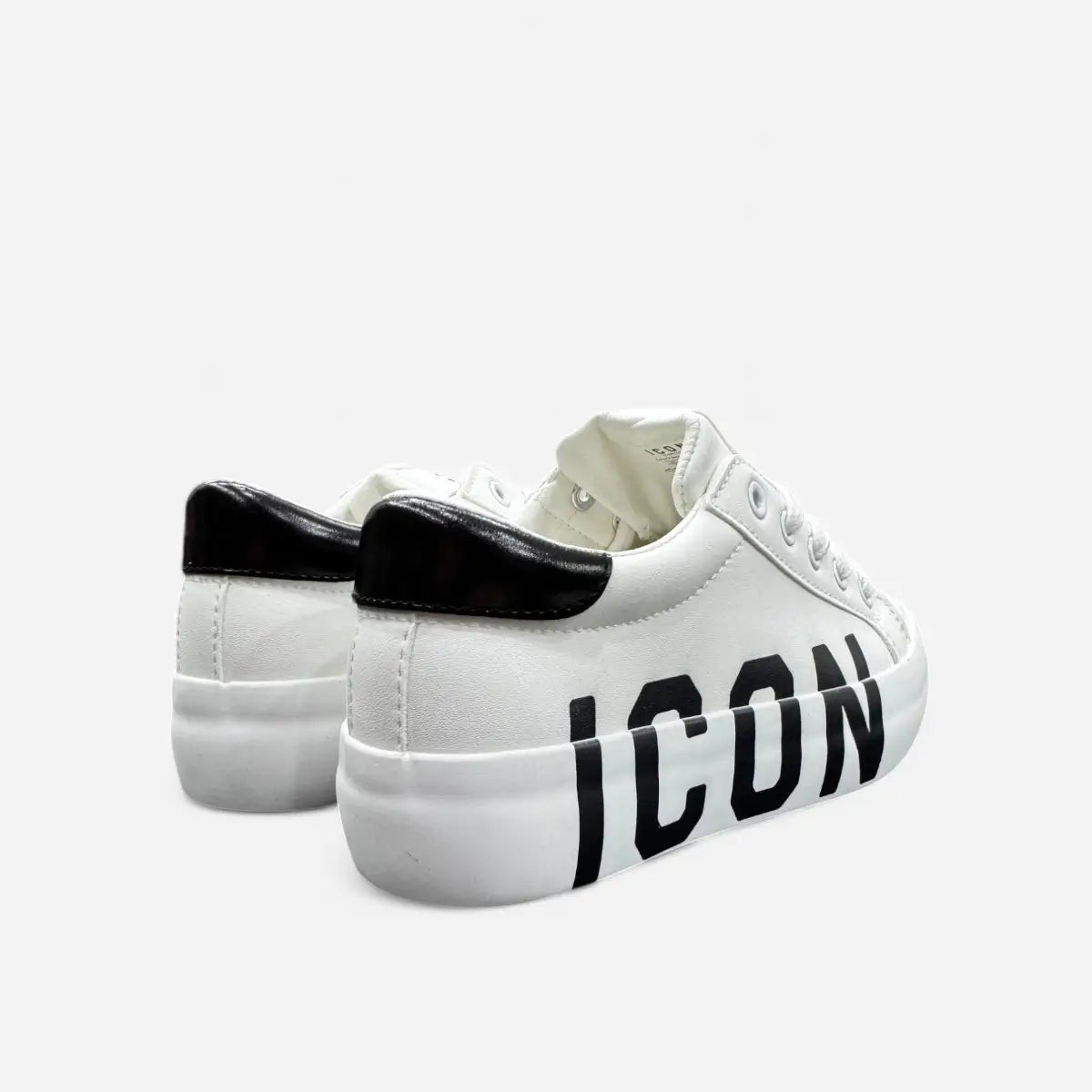 Sneakers Black Logo