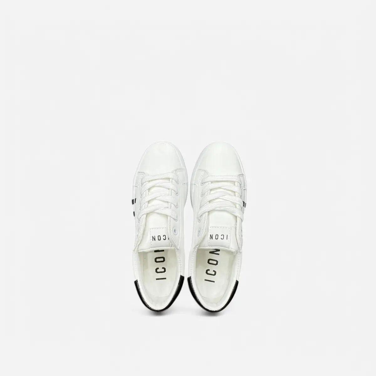 Sneakers Black Logo