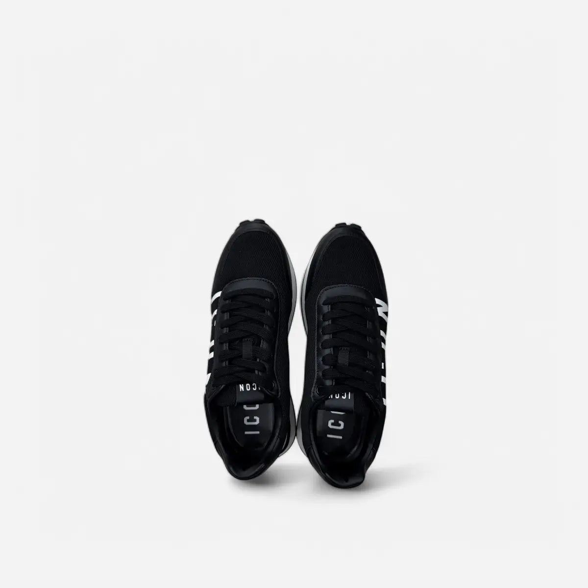 Sneakers 3 (Black-and-white)
