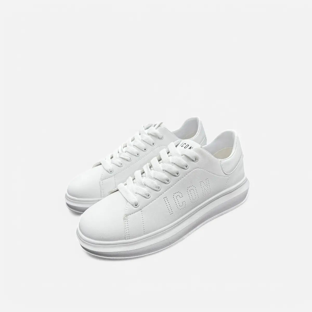 Casual Sneakers White