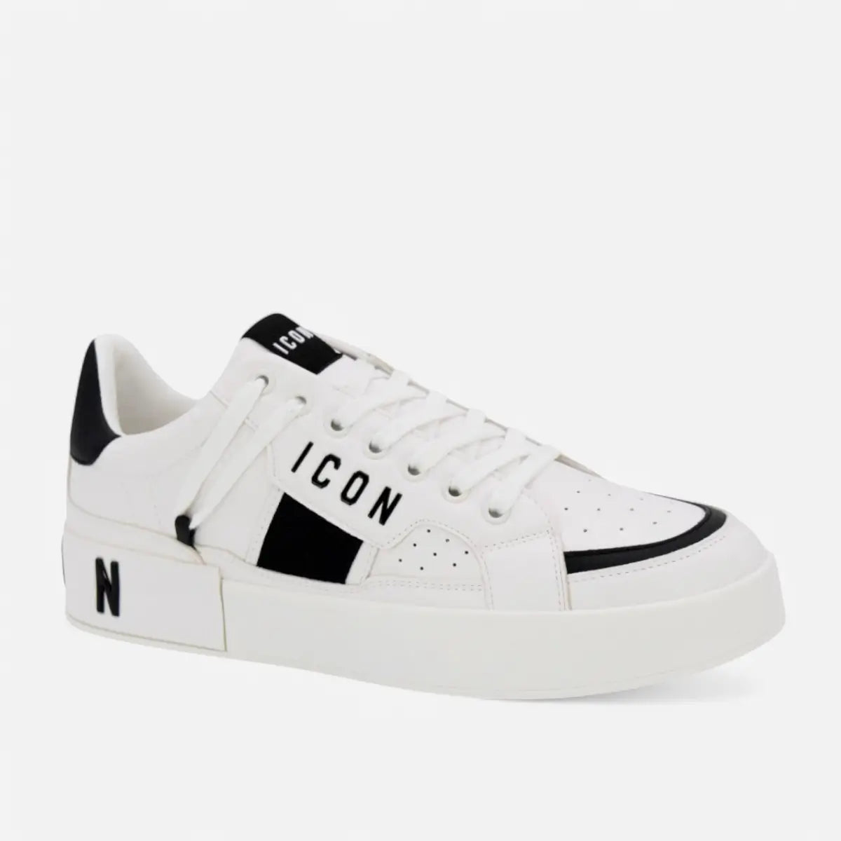 Skate Sneakers White