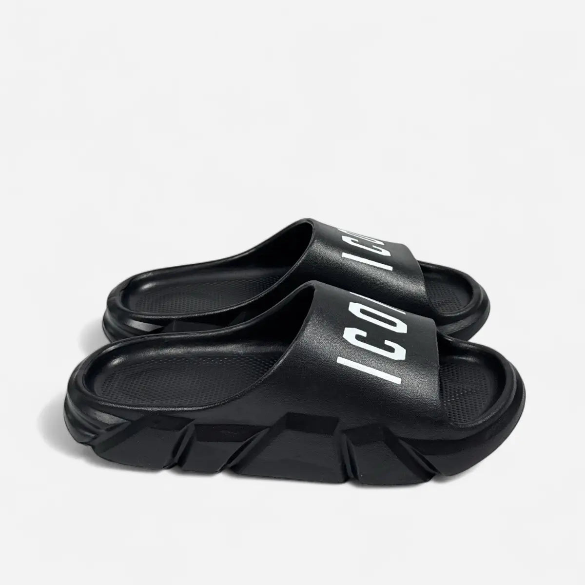 Sandals Black & White
