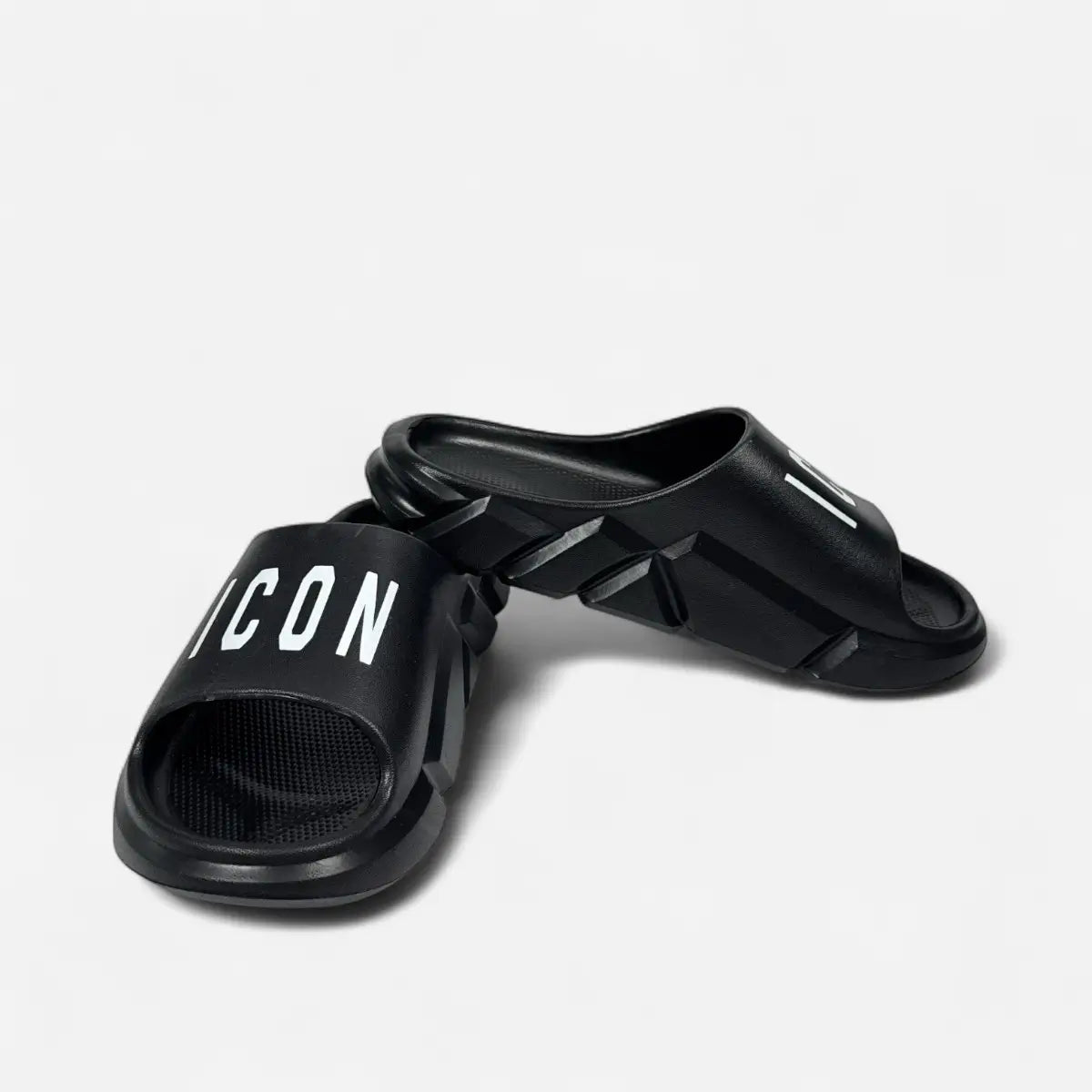 Sandals Black & White