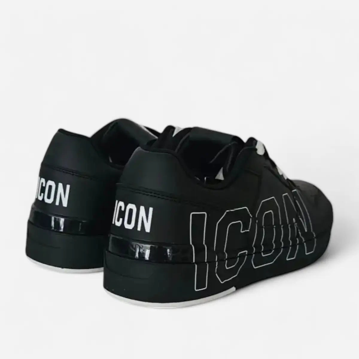 Low Sneakers Logo White