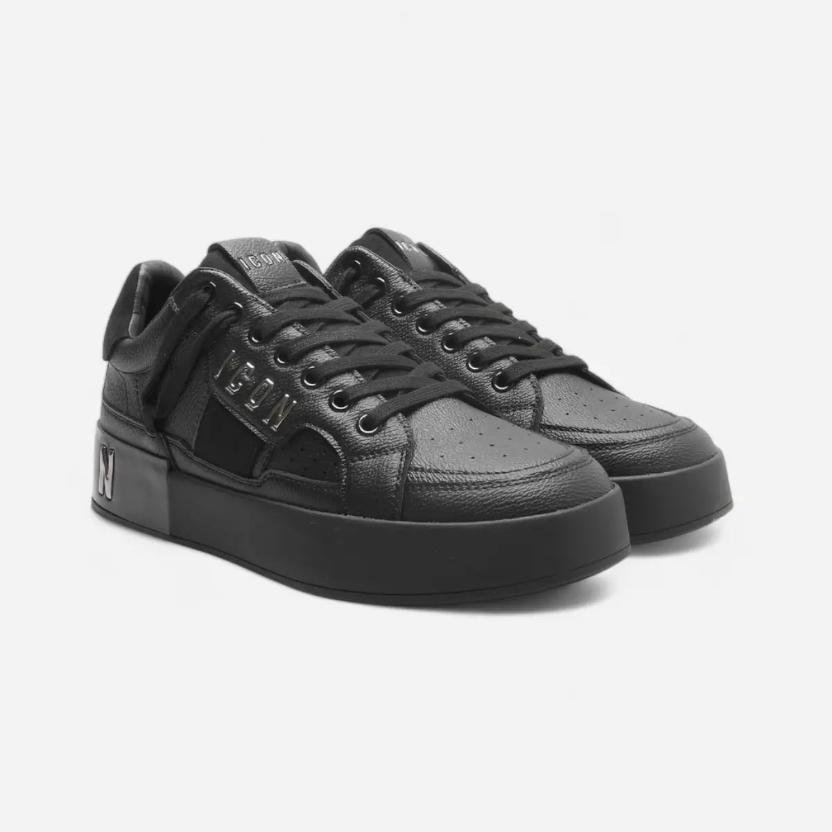 Low Sneakers Black